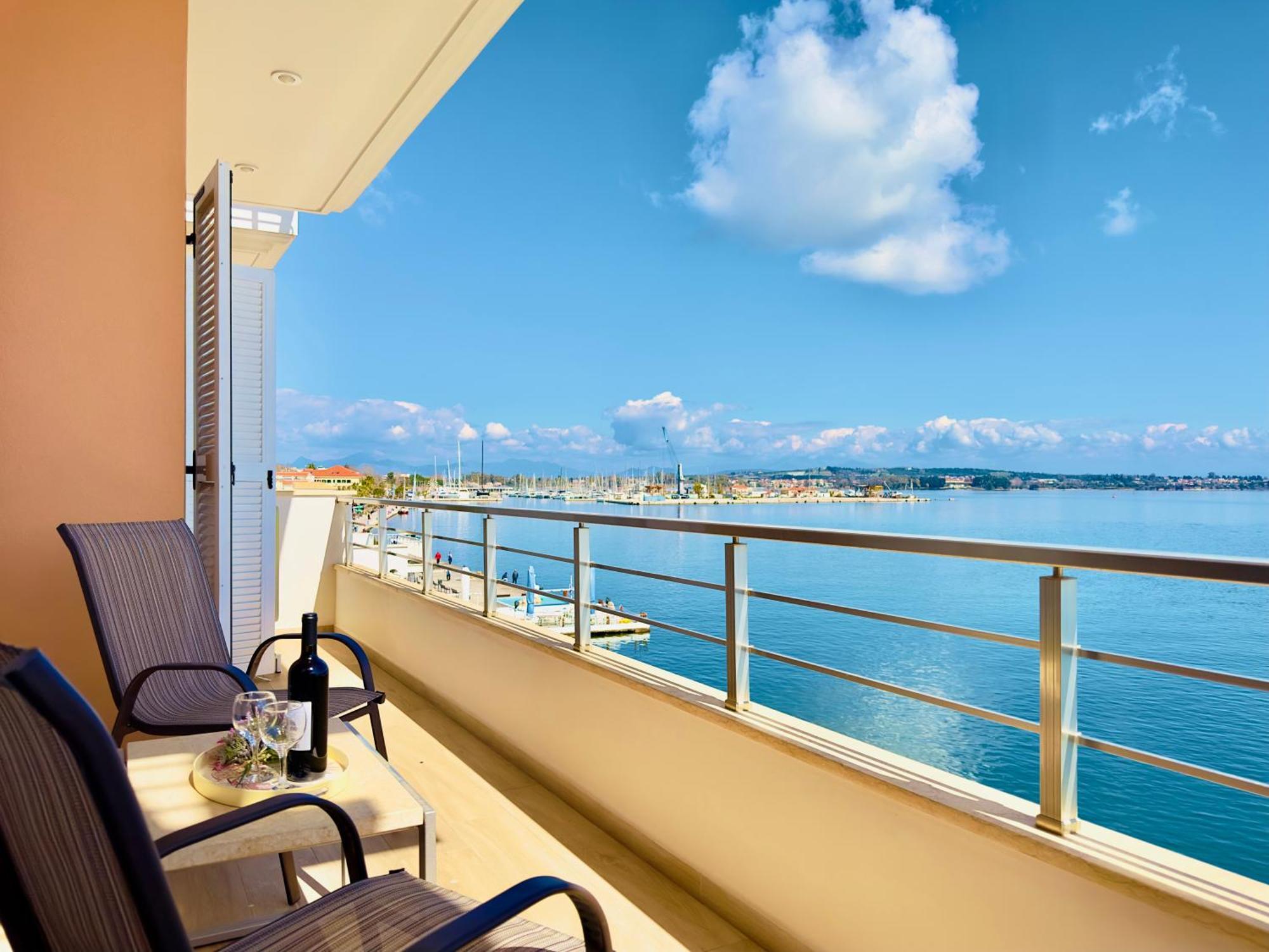 Bluish 3A Appartement Preveza Buitenkant foto
